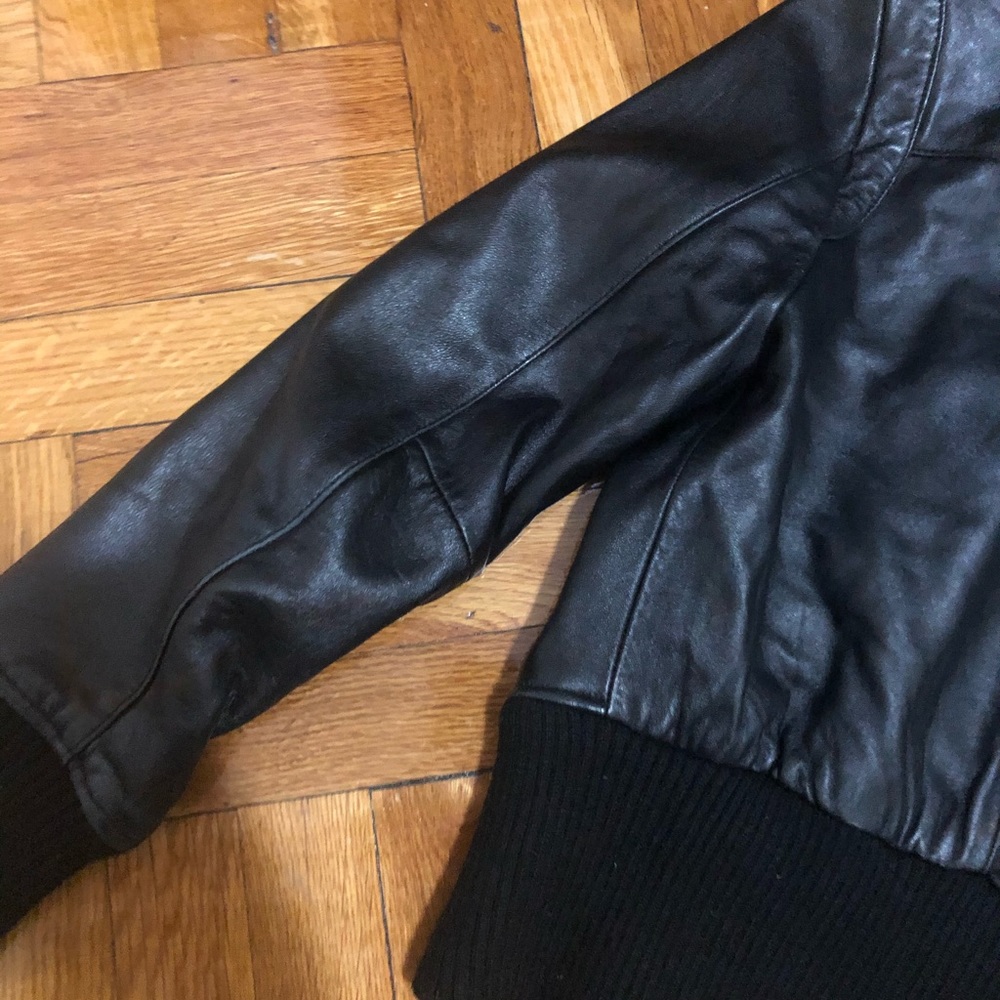 Leather jacket - Picture 6 of 6